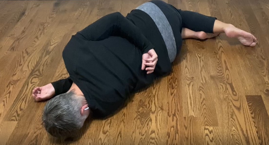 unwind your spine with somatic movement